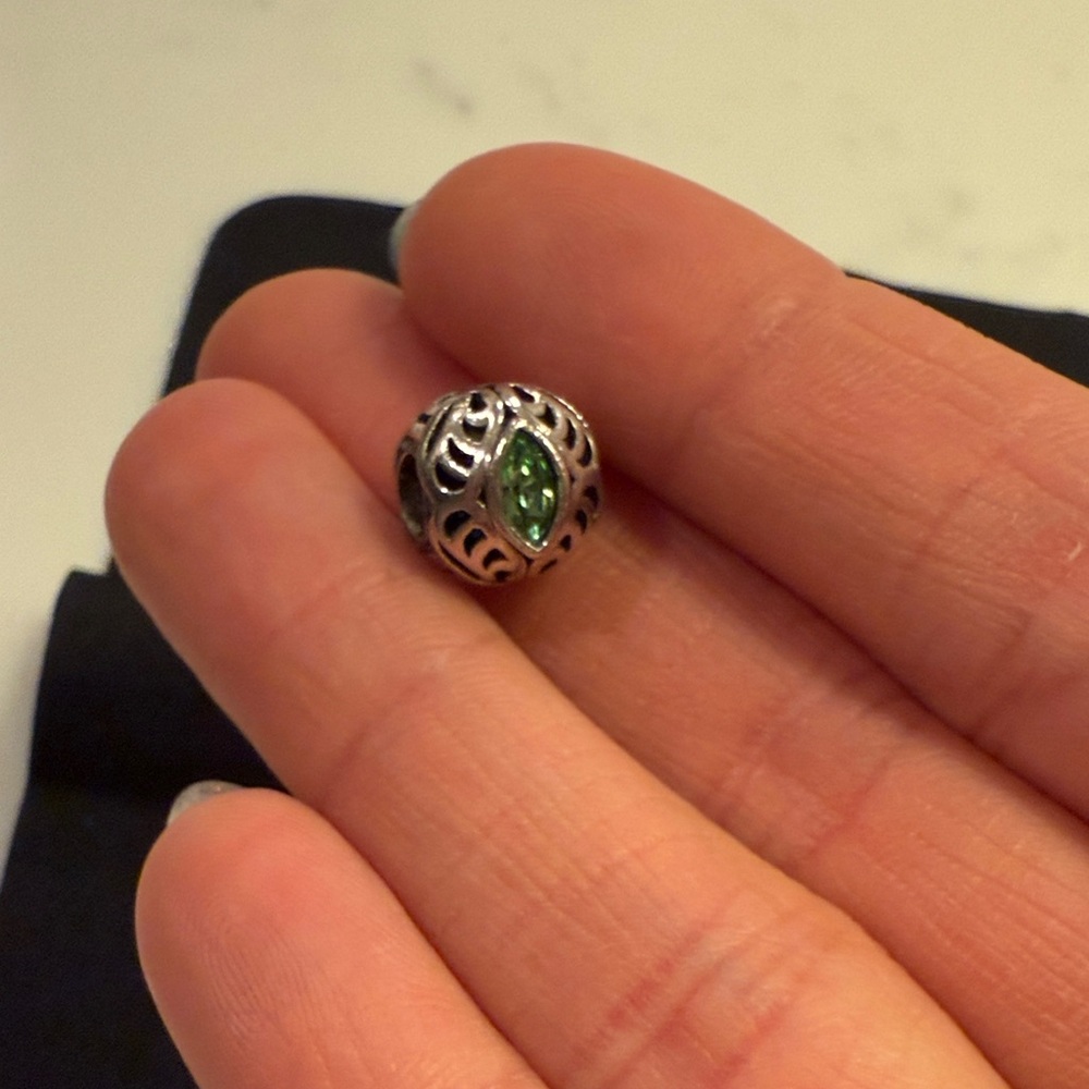 Chamilia Sterling Silver Green CZ Filigree Charm – 925